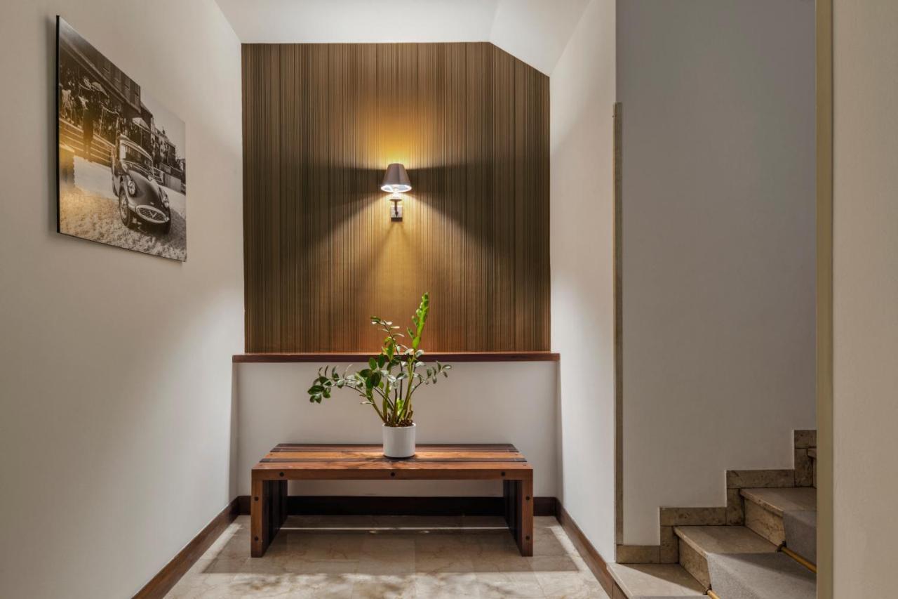 Porta Altinia Suites Treviso Exterior photo